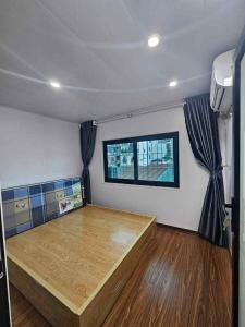 Bán nhà Láng Hạ, mặt phố, 2 phòng ngủ đầy đủ tiện nghi, 58m2, hơn 3 tỷ